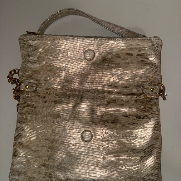 Kelly Wynne Fold Over Purse - Picture 3 of 4